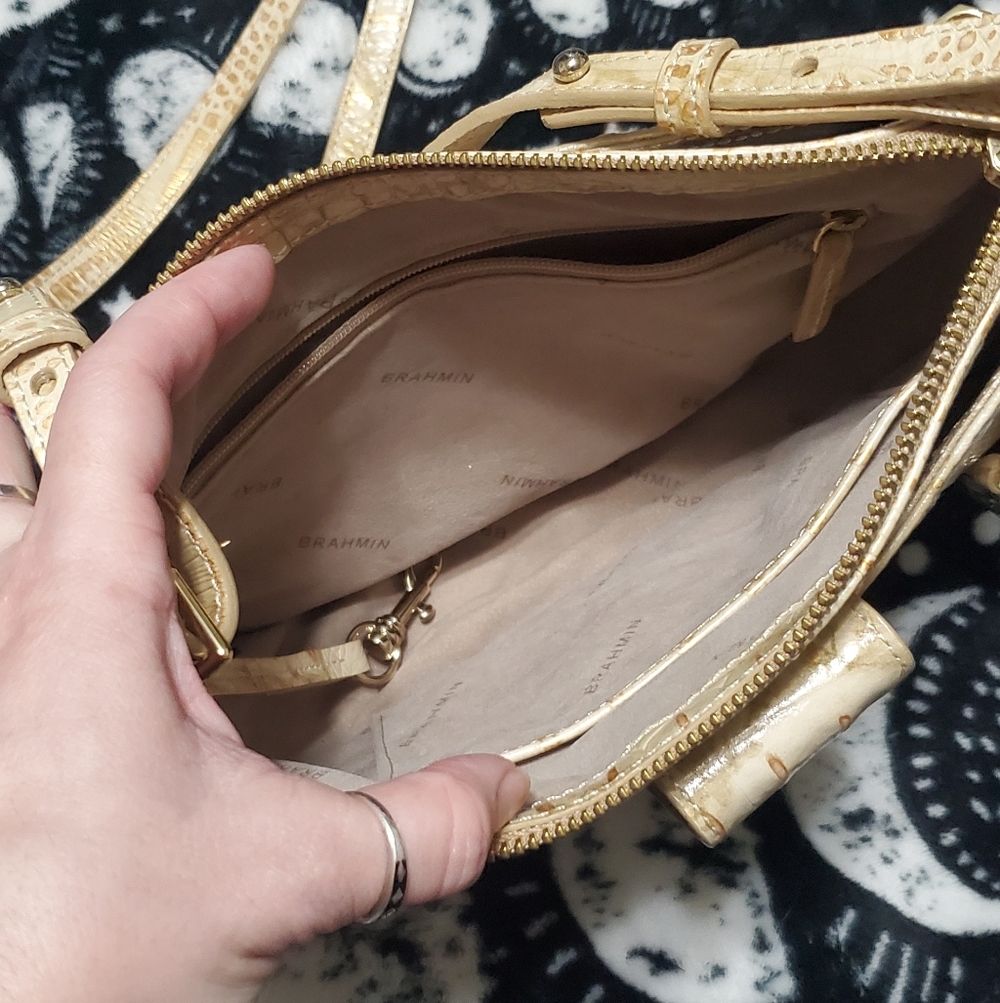 Brahmin Gold and Cream Crossbody Bag - Picture 4 of 7